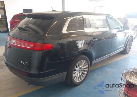 2010 Lincoln Mkt from USA, damaged, VIN 2LMHJ5FR2ABJ15606